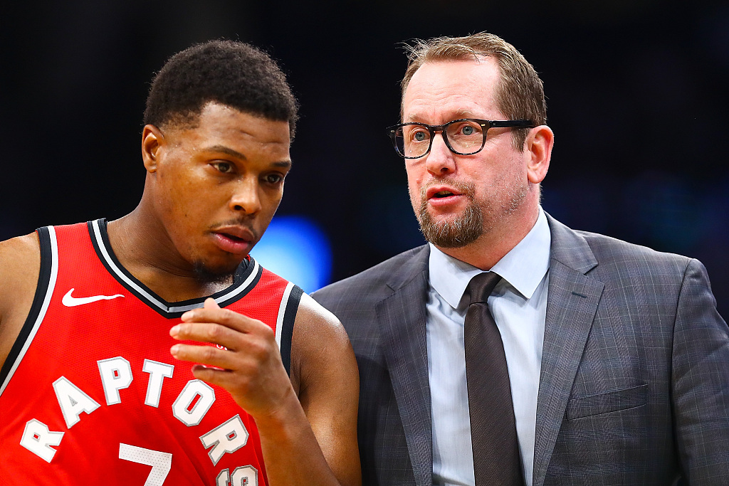 在苦乐参半 在苦乐参半