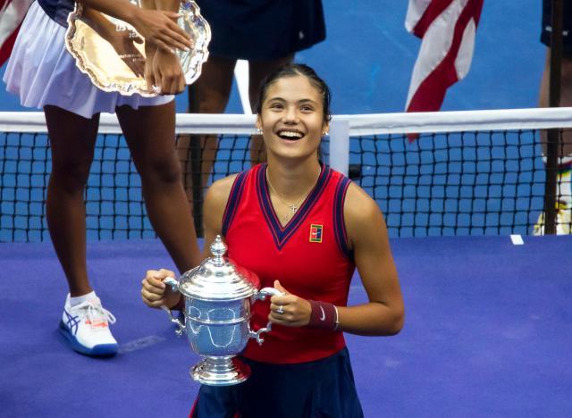 相比之下 相比之下